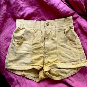 High Waist Vintage style Corduroy Hammies Shorts women’s size 26 yellow